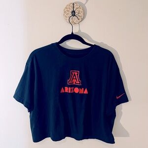 Nike University of Arizona Crop Tee - size XL